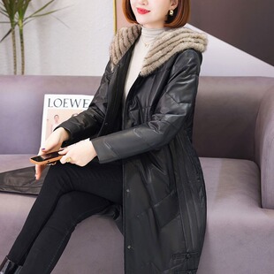 今年流行工厂直销真皮羽绒服女中长款2026冬新洋气质编织水貂