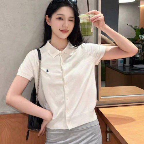 小马标刺绣短袖翻领短袖女上衣