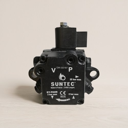 原装桑泰克燃油锅炉燃烧器油泵