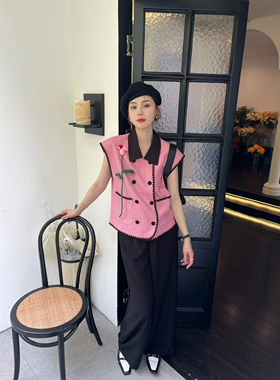 2022年新款双排扣立体郁金香撞色翻领马甲女时尚洋气复古外穿外套