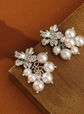 XKDDCT复古文艺葡萄珍珠韩版小众气质高级感银针耳环耳饰女i8ojC