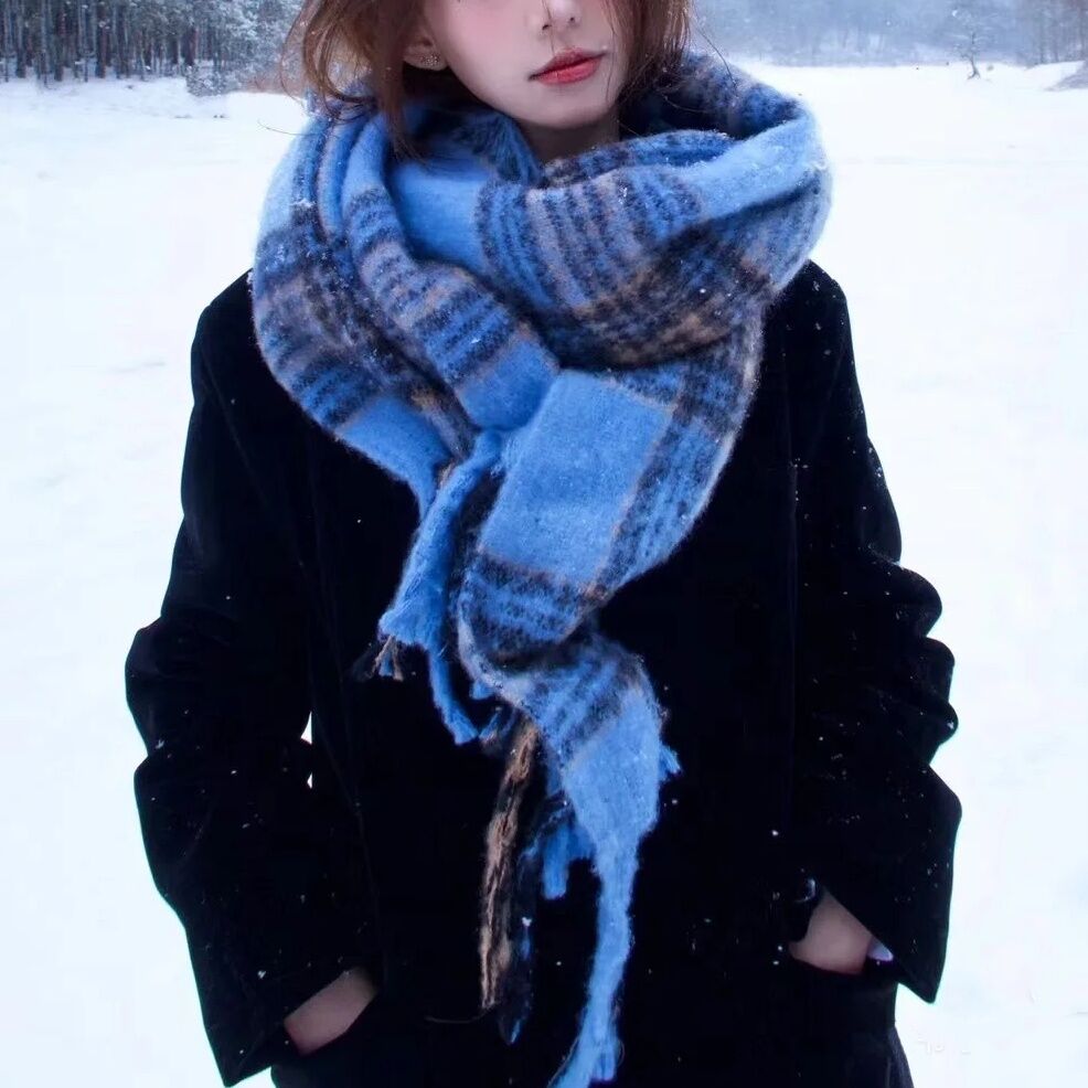 章若楠同款高级感蓝色女款围巾