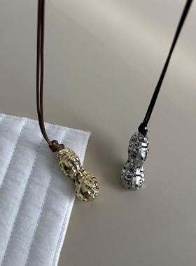 高级感好事花生轻奢独特项链黑绳