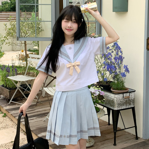月野家日系京梨高银三本JK水手服