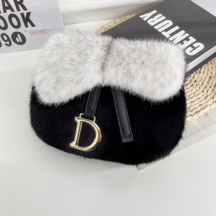 马鞍包进口水貂毛女包2024新款 复古皮草包高级感斜挎百搭毛毛包