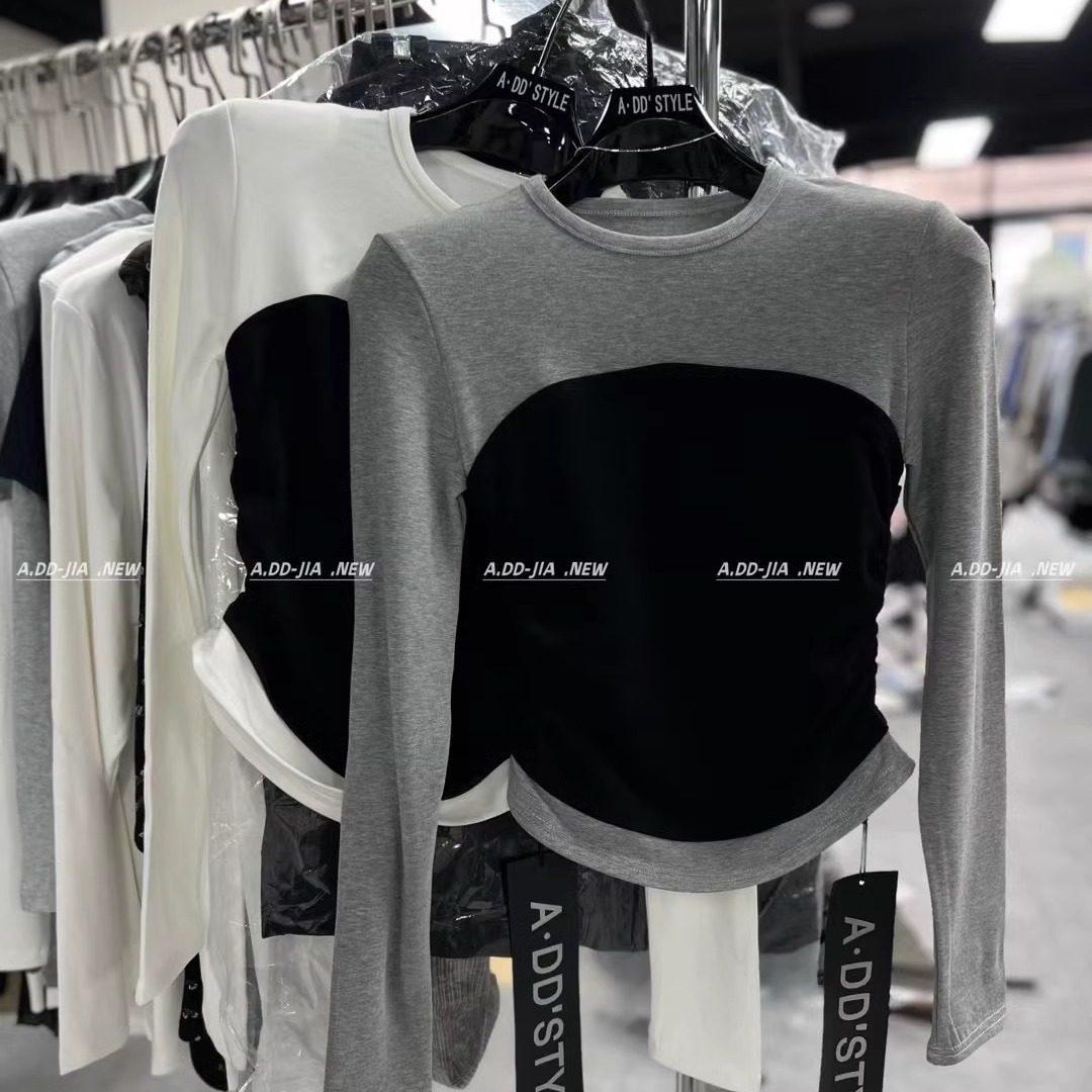 好穿秋冬~圆领撞色拼接长袖上衣