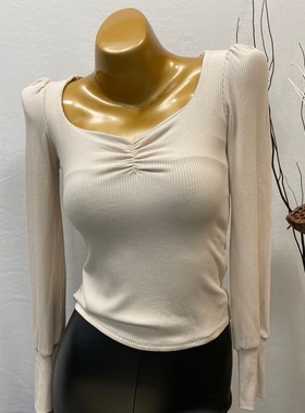 复古姜黄色显胸V领泡泡袖藏肉打底衫显瘦长袖T恤韩国ins2020新款