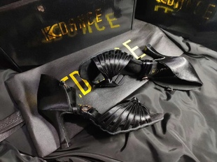 kc舞鞋拉丁舞鞋女式新款初级练功拉丁鞋高性价比七根带超软底教课