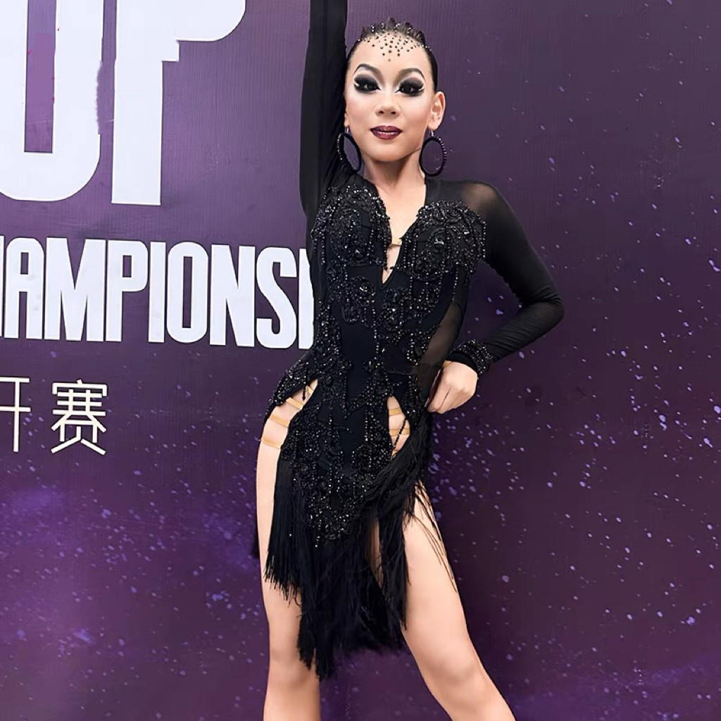 新款长袖拉丁舞专业比赛表演出花服成人高级感连衣舞裙少儿艺考服