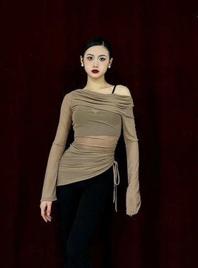 拉丁舞新款显瘦网纱抽褶上衣一字肩露肩百搭高级感教师黑色C208