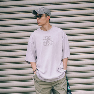 胸前团队LOGO刺绣印花短袖 T恤 周柏豪 XPX