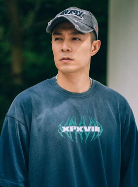 XPX 周柏豪 暗黑风团队LOGO喷染做旧圆领短袖T恤