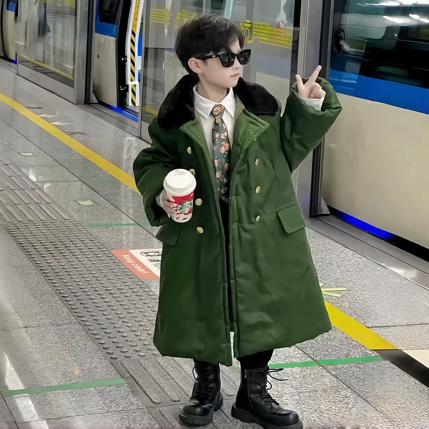 小孩军大衣儿童男女孩冬季加厚纯棉花老式东北棉袄中大童长款棉服