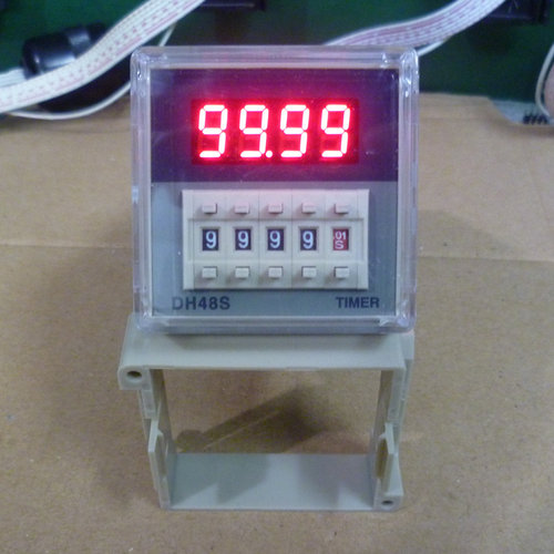(厂家直销)DH48S-2Z数显时间继电器AC220V/DC24V 银点带方座