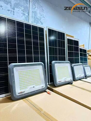 led投光灯户外室内防水超亮太阳能庭院灯家用室外照明灯大功率