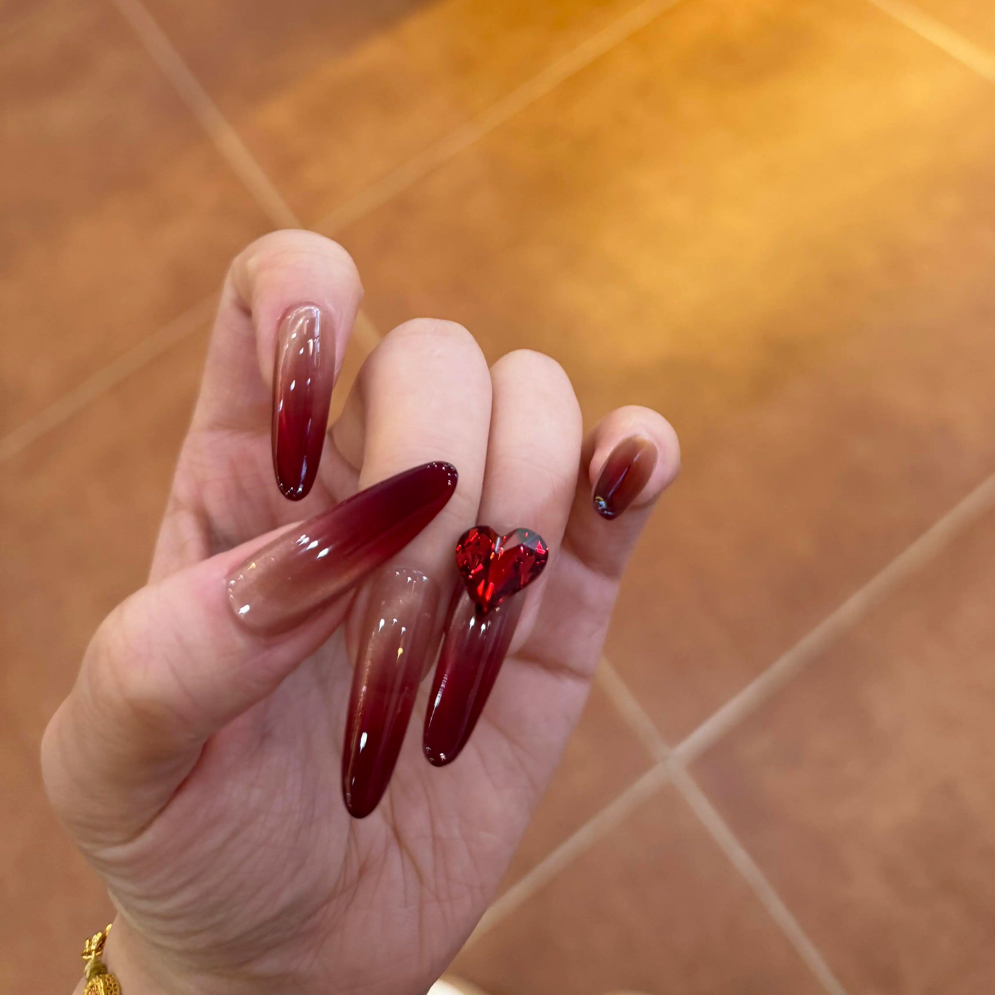 手工定制穿戴美甲红色婚甲显白秋冬猫眼华子超长短款日常孕妇新娘,彩妆/香水/美妆工具,穿戴甲/甲片,淘宝优惠券,粉丝福利购,淘宝优惠卷