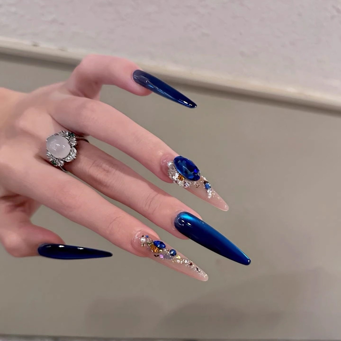 手工定制穿戴美甲长款蓝色满钻华子猫眼新年婚甲新娘孕妇可拆卸甲,彩妆/香水/美妆工具,穿戴甲/甲片,淘宝优惠券,粉丝福利购,淘宝优惠卷