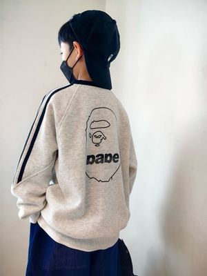 25冬装儿童撞色白灰色卫衣男童女童奥粒绒加绒加厚三条杠织带上衣