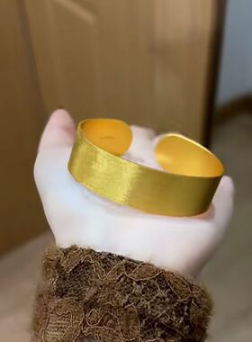 复古浪漫铜制千年丝滑手镯单品时尚百搭适用于多种场合