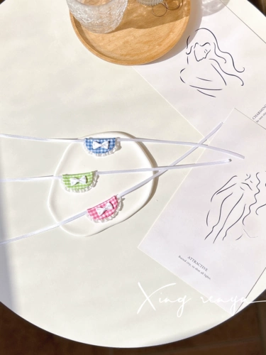 Изысканная кукла, маленькая подвеска, галстук-бабочка, нагрудник, шарф