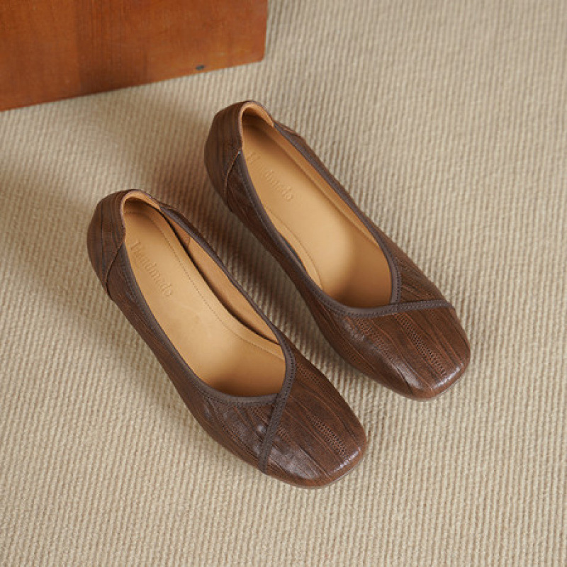 法式复古羊皮方头浅口单鞋女通勤真皮低跟奶奶鞋一脚蹬舒适小皮鞋