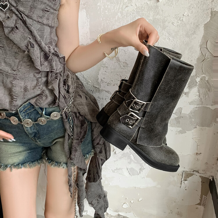 2024新款秋冬复古方头粗跟西部裤管靴女英伦风皮带扣马丁靴骑士靴