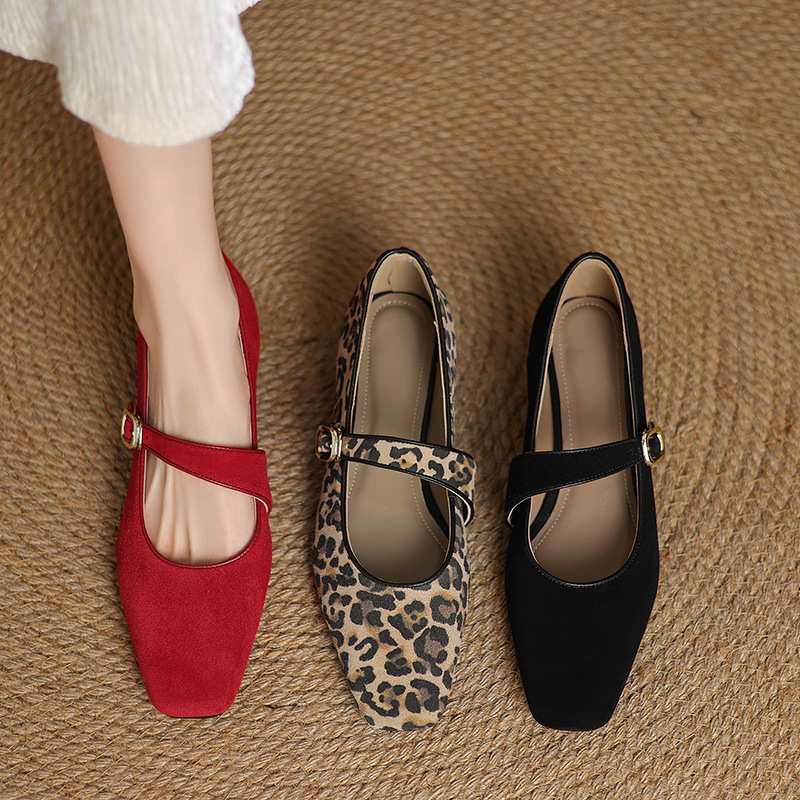 复古豹纹法式单鞋女春秋新款一字带通勤浅口绒面玛丽珍小皮鞋41码
