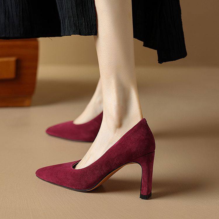 基础款羊翻皮浅口粗跟单鞋女2025春新款简约方头气质百搭高跟鞋女,户外/登山/野营/旅行用品,登山鞋/徒步鞋,淘宝优惠券,粉丝福利购,淘宝优惠卷