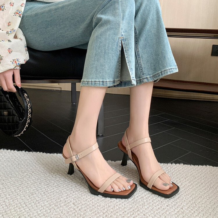 一字扣带露趾罗马细跟配裙高跟鞋凉鞋女仙女风2023新款夏百搭法式