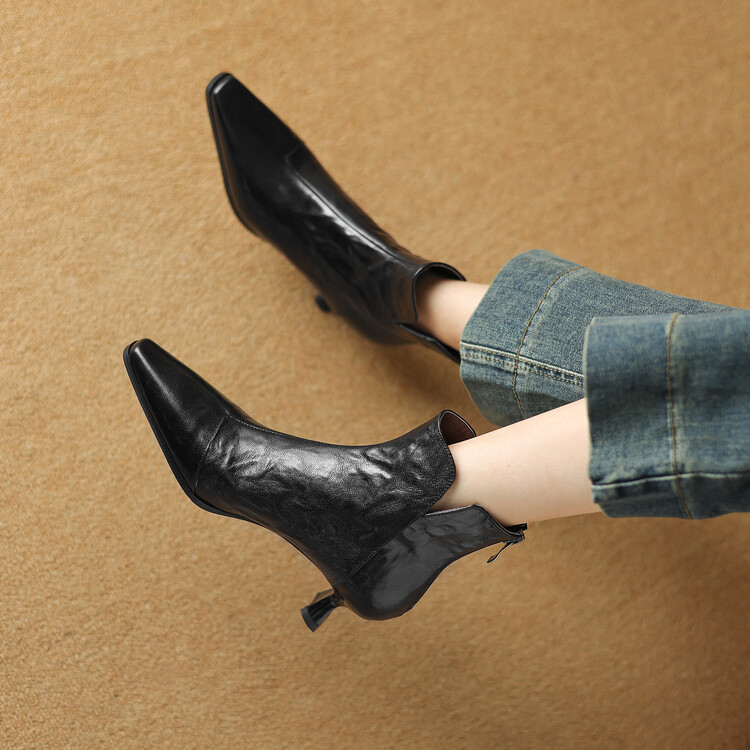 小跟短靴女复古通勤矮跟羊皮低跟靴子法式细跟尖头气质踝靴女靴子