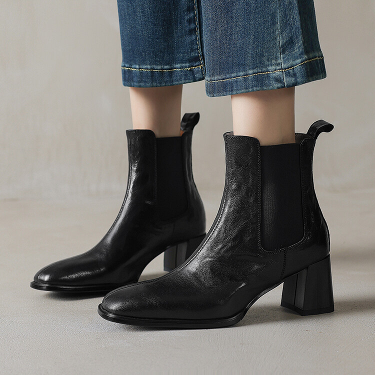 2024休闲小羊皮高跟粗跟短靴女秋单靴百搭黑色松紧带方头切尔西靴