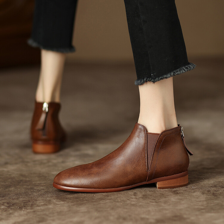 法式复古圆头低跟中跟西部靴女秋冬季新款 真皮简约弹力V口小短靴