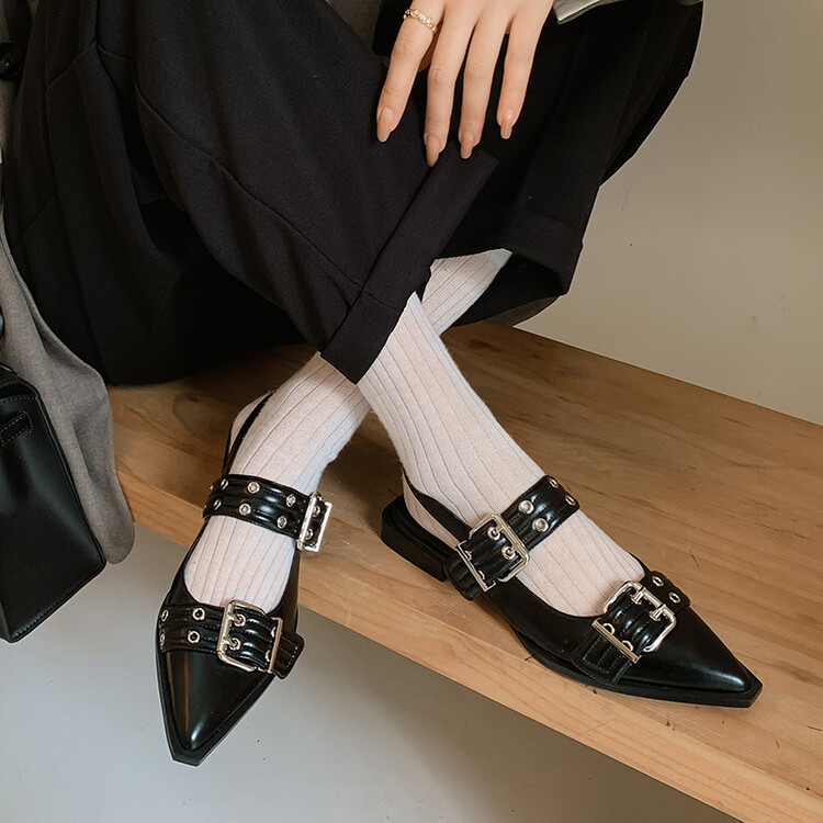 法式晚风尖头低跟鞋女配裙子设计感小众一字带平底鞋白色浅口单鞋