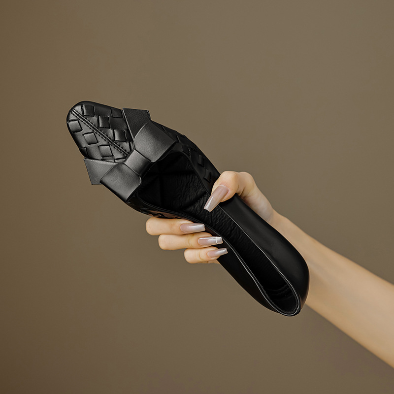 软真皮小方头蝴蝶结编织浅口单鞋女春秋新款百搭一脚蹬舒适平底鞋