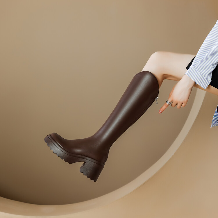 2024年新款圆头棕色小个子骑士靴女V口高跟高筒长筒靴子秋冬长靴~