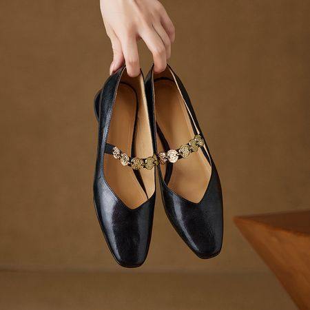 老钱风浅口单鞋粗跟一字带2025年超软羊皮风法式复古小皮鞋酒红色,户外/登山/野营/旅行用品,登山鞋/徒步鞋,淘宝优惠券,粉丝福利购,淘宝优惠卷