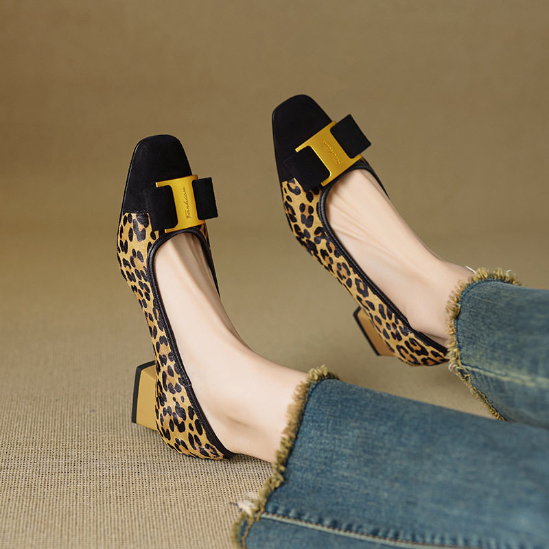 小香风真皮粗跟单鞋女2025春秋新款方头浅口低帮鞋时尚拼色女鞋子,女鞋,马丁靴,淘宝优惠券,粉丝福利购,淘宝优惠卷