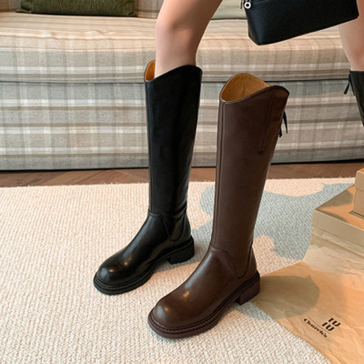 长靴女2025新款真皮圆头中高筒骑士靴英伦V口不过膝瘦瘦靴时装靴