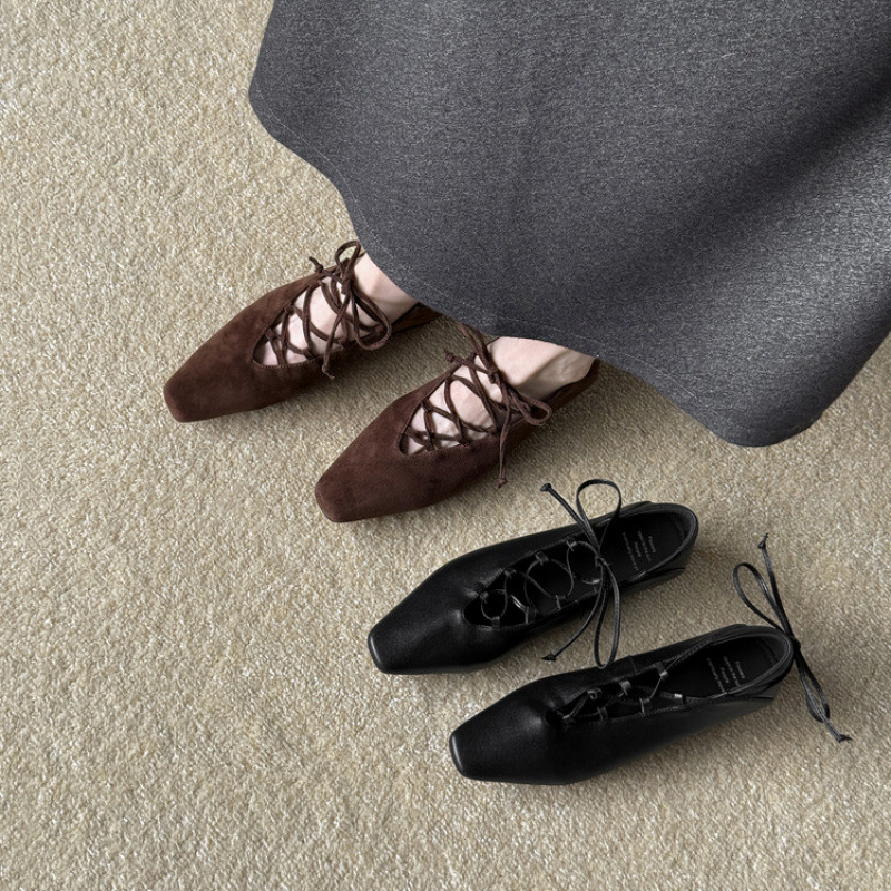 法式复古粗跟中古鞋女2025秋季新款方头单鞋显瘦配裙子的鞋