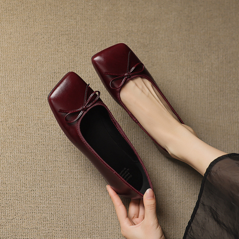 法式气质蝴蝶结真皮巨软浅口单鞋女2025秋季新款平底小皮鞋豆豆鞋