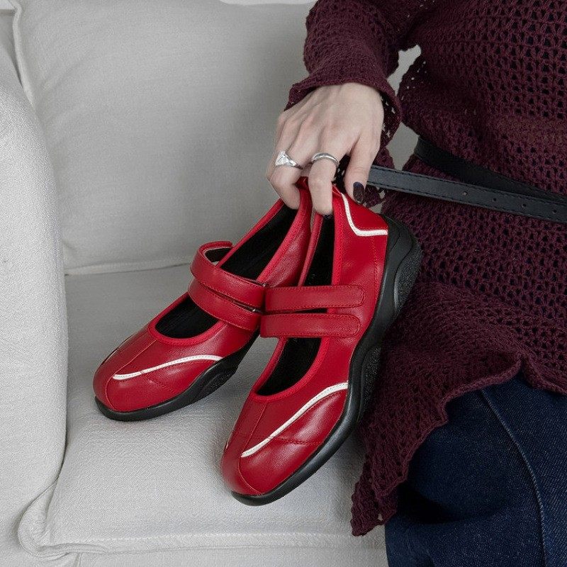 红色内增高5CM魔术贴德训鞋2025新款复古厚底板鞋夏季外穿单鞋女