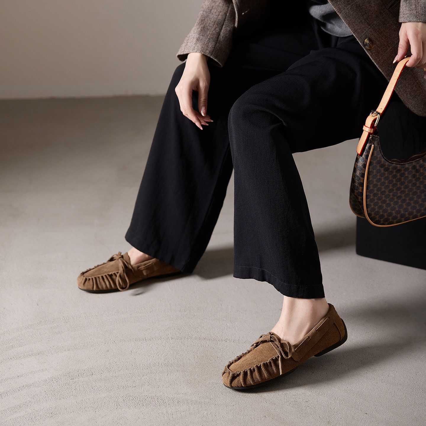 2025年秋季复古风褶皱乐福鞋薄底豆豆鞋舒适平底百搭单鞋女蝴蝶结,运动/瑜伽/健身/球迷用品,广场舞鞋,淘宝优惠券,粉丝福利购,淘宝优惠卷