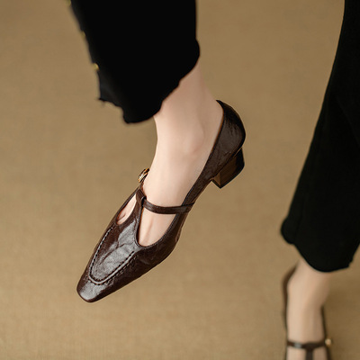 法式粗跟玛丽珍鞋2024春季新款真皮棕色小皮鞋复古高跟尖头单鞋女