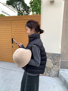 Hers 一勺甜韩系简约轻薄保暖排骨百搭保暖羽绒服外套马甲92535#