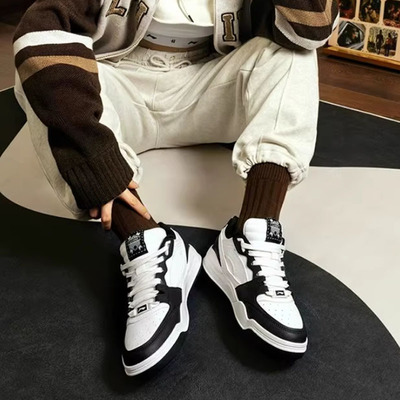 李宁休闲鞋秋冬款月白女鞋经典柔软减震回弹休闲鞋小白鞋低帮板鞋