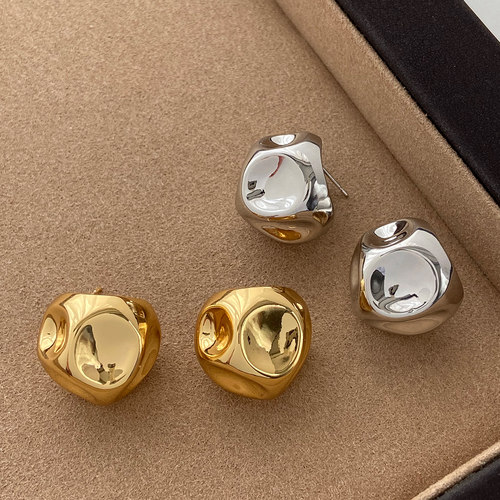 小众设计~高级感复古金属感耳环