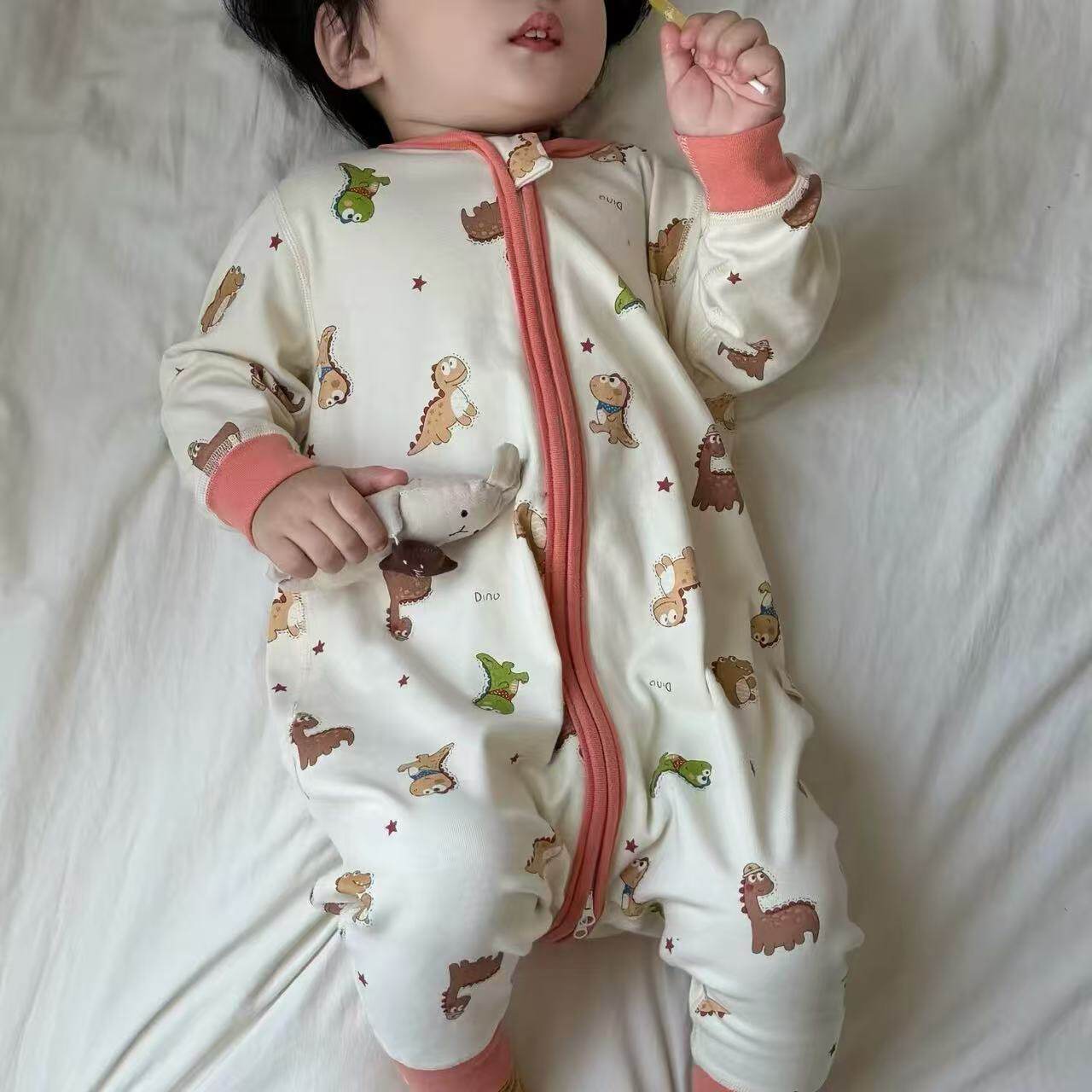 宝宝睡袋防踢保暖连体睡衣男女童