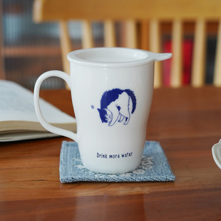 然而家 可爱猫咪陶瓷白瓷马克杯带盖防尘盖简约水杯挂耳咖啡杯