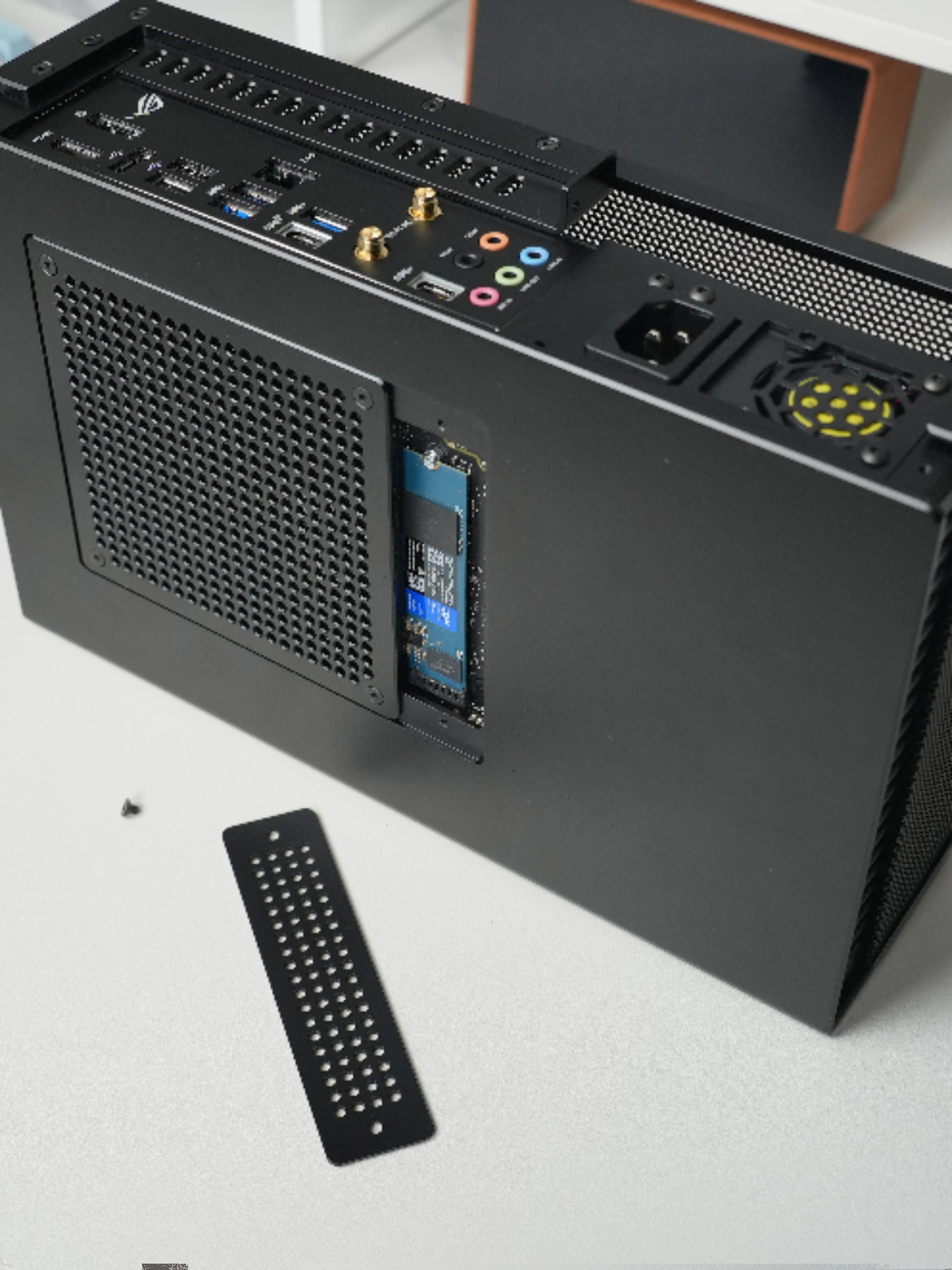 [XSLIM-MINI]XTIA XSLIM V2 확장 가능 ITX 섀시 휴대용 A4 미니 데스크탑 섀시