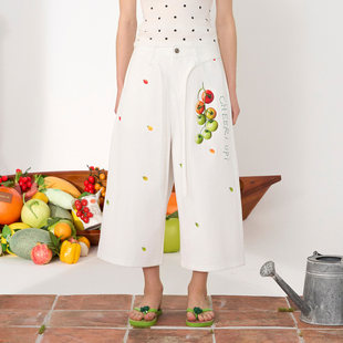 新款 UPi2026夏季 CHEERi 番茄挂串田园度假风印花牛仔中裤 现货